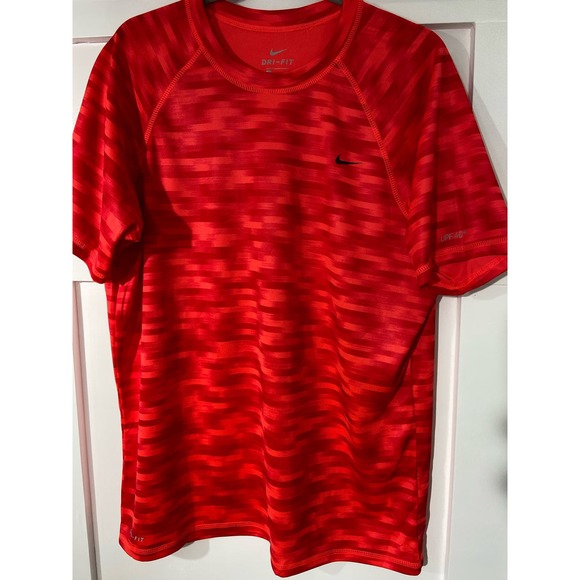 "Nike Blurred Hydroguard Short Sleeve Top - Men's, UPF Performance" - Picture 3 of 8